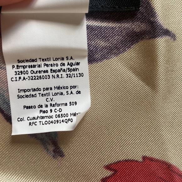 Purificacion Garcia Silk Scarf NWT - Picture 5 of 6